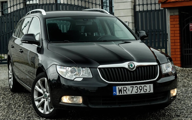 Skoda Superb cena 39900 przebieg: 218000, rok produkcji 2010 z Suwałki małe 704